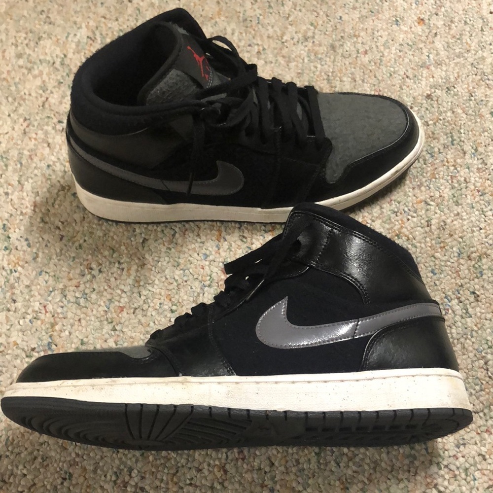 Jordan 1 winters fleece